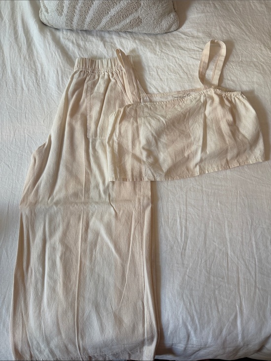 Laude The Label Other - Light Cream Tank and Wide-Leg linen set